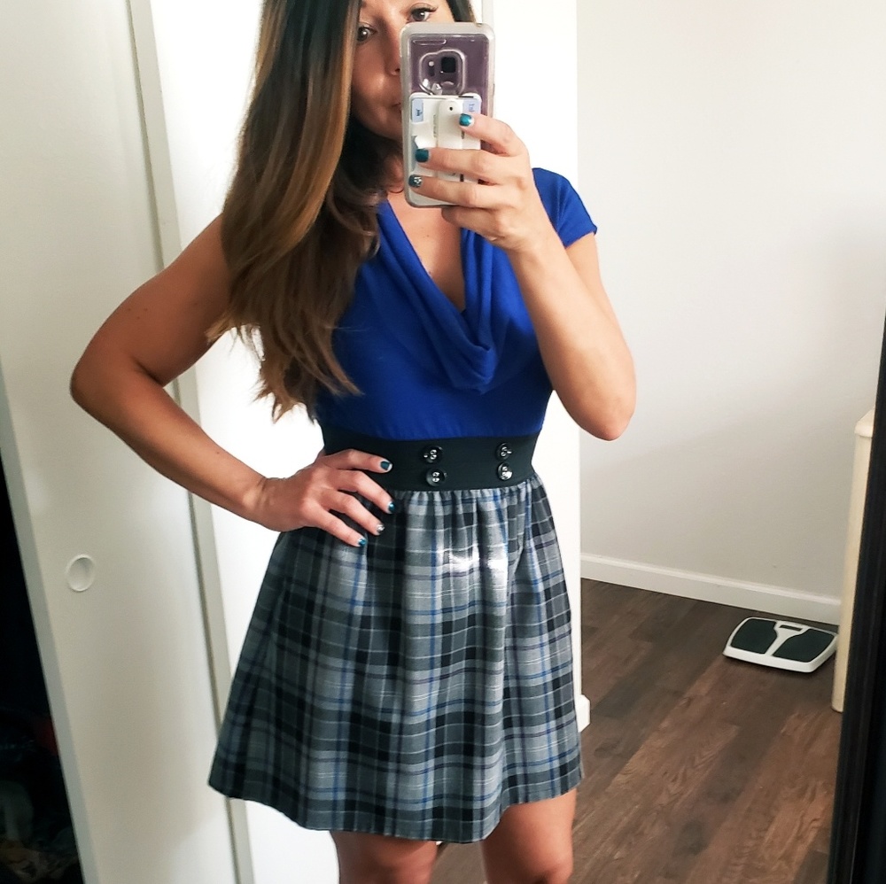School girl Dress cinched waist plaid sz.S